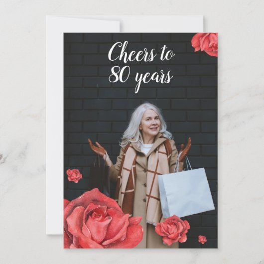 Elegante rode roos moeder foto 80e verjaardag kaart (Voorkant)