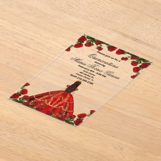 Elegante rode rozen en jurk Quinceañera Acryl Uitnodigingen (Laagn)