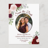 Elegante Rode Rozen & Fotobruiloft Bewaar de datum Aankondigingskaart (Voorkant)