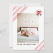 Elegante rode strepen Nieuwjaar 2024 rode foto Feestdagenkaart (Voorkant)