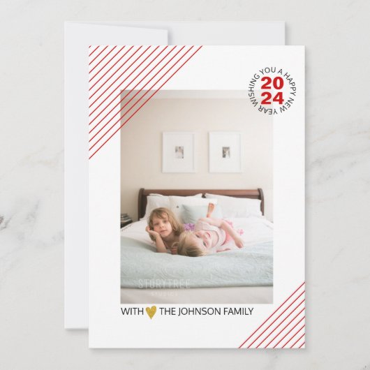 Elegante rode strepen Nieuwjaar 2024 rode foto Feestdagenkaart (Voorkant)