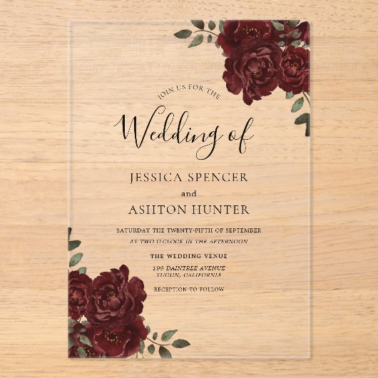 Elegante romantische Bourgondische rode roos bruil Acryl Uitnodigingen (Voorkant)