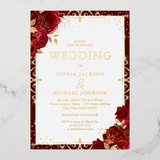 Elegante romantische koninklijke rode rozen bruilo folie uitnodiging (Voorkant)