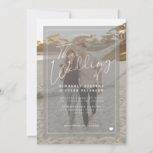 Elegante romantische script foto bruiloft kaart (Voorkant)