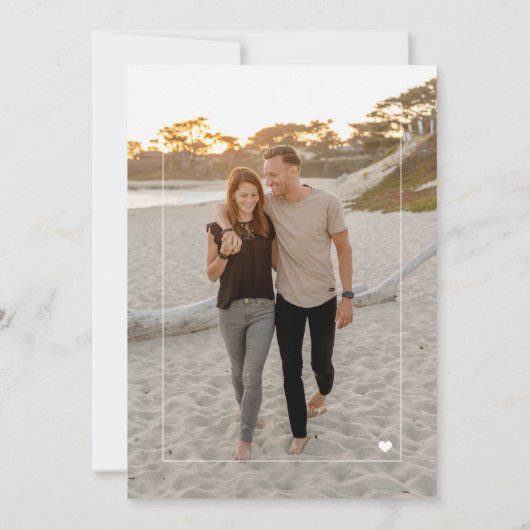 Elegante romantische script foto bruiloft kaart (Achterkant)