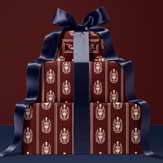 Elegante Rood Notenkraker Cadeaupapier
