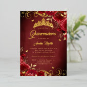 Elegante Royal Red Rose Gold Swirl Quinceanera Folie Uitnodiging (Staand Voorkant)