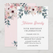 Elegante Roze Bloemen 70ste Verjaardag Uitnodiging (Voorkant / Achterkant)