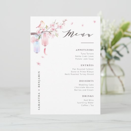 Elegante Roze Bloemen Trouwtafel Menu Kaart (Staand voorkant)