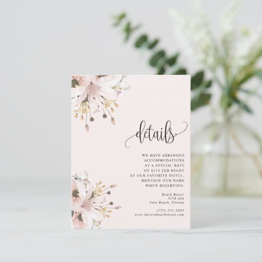 Elegante roze bloementuin bruiloft informatiekaartje (Staand voorkant)