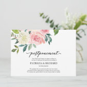 Elegante Roze Bloemige Bruiloft Uitstel Kaart (Staand voorkant)