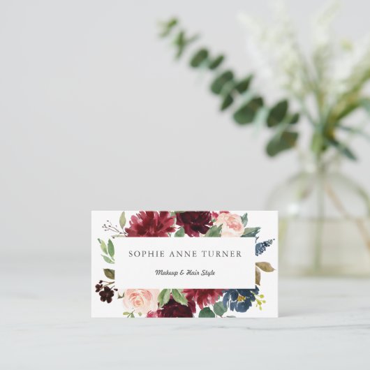 Elegante roze-bordeauxkleurige bloemenkader voor v visitekaartje (Staand voorkant)