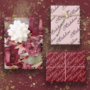 Elegante Roze Bourgogne Bloem Naam Script Inpakpapier Vel