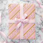 Elegante roze en gouden faux Folie strepen Cadeaupapier<br><div class="desc">Dit luxe inpakpapier is voorzien van elegante roze en gouden folie strepen, ideaal voor het toevoegen van een vleugje sophisticatie aan elk geschenk. Of het nu voor een verjaardag, jubileum of speciale viering is, de combinatie van roze en glinsterende gouden strepen creëer heeft een stijlvolle en moderne uitstraling die indruk...</div>