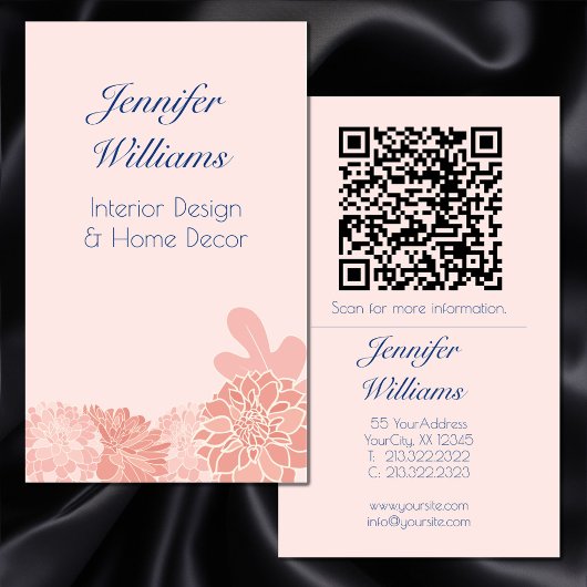 Elegante roze en marineblauwe bloemencode QR-code Visitekaartje