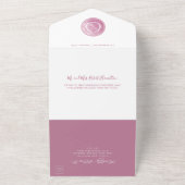 Elegante Roze en Witte Monogram Bruiloft All In One Uitnodiging (Buitenkant)