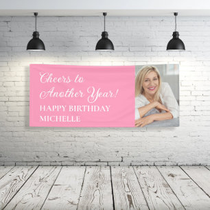Elegante Roze Gefeliciteerd met een Ander Jaar Ver Spandoek