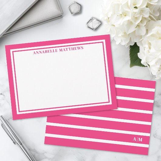 Elegante roze gestreepte monogram notitiekaartje