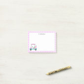 Elegante roze golfkar naam post-it® notes (Op bureau)