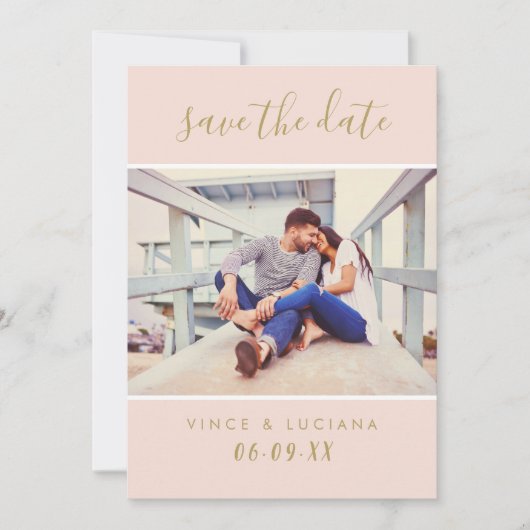 Elegante Roze Gouden Script Foto Bruiloft Save The Date (Voorkant)