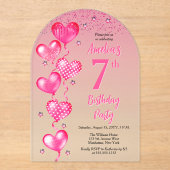 Elegante roze hartballonnen 7e verjaardagsfeest acryl uitnodigingen (Voorkant)