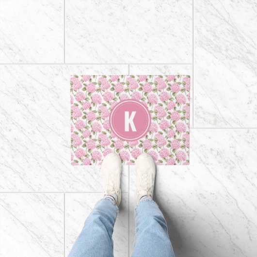 Elegante Roze Hydrangea Bloemen Patroon Monogram Deurmat (Binnen)