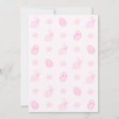 Elegante roze konijn en ei paasuitnodiging kaart (Achterkant)