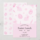 Elegante roze konijn en ei paasuitnodiging kaart (Voorkant / Achterkant)