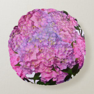 Elegante roze paarse bloemblaadjes hortensia's rond kussen