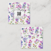 Elegante roze paarse wilde bloemen QR code RSVP Informatiekaartje (Voorkant / Achterkant)