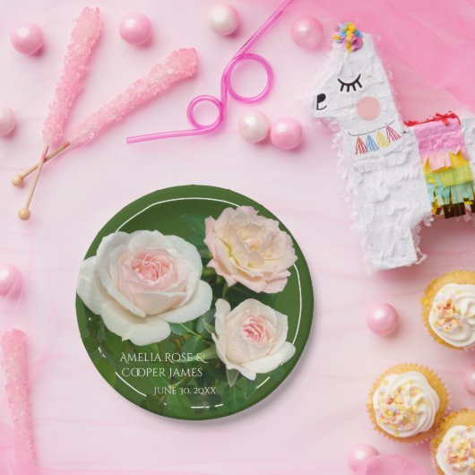 Elegante roze perzik witte rozen floraal papieren bordje (Feest)