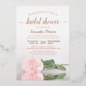 Elegante roze roos met roze gouden bruidsdouche folie uitnodiging (Voorkant)