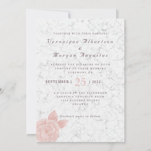 Elegante roze roos script marmeren bruiloft uitnod kaart (Voorkant)