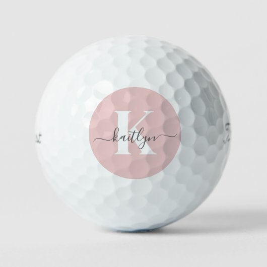 Elegante Roze Roze Grijs Script Monogram Golfballen (Voorkant)