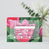 Elegante Roze Tulp Huwelijks RSVP Kaarten (Staand voorkant)