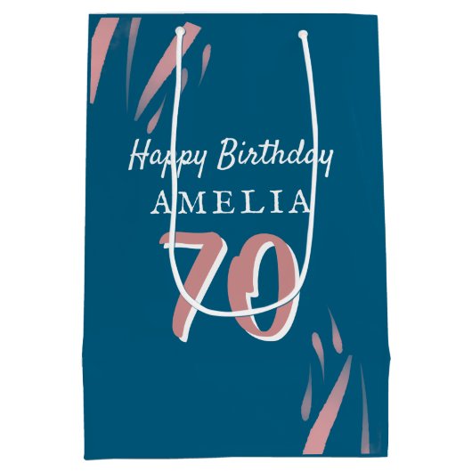 Elegante Roze Waterverf 70ste Gelukkige Verjaardag Medium Cadeauzakje (Achterkant)