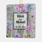 Elegante roze waterverf bloeit noodlijdend hout keramisch ornament (Links)