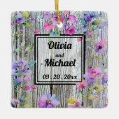 Elegante roze waterverf bloeit noodlijdend hout keramisch ornament (Voorkant)