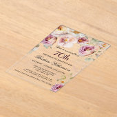 Elegante roze Wildflower Floral 70ste verjaardagsf Acryl Uitnodigingen (Laagn)