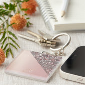Elegante rozegouden monogramknop sleutelhanger (Voorkant Rechts)