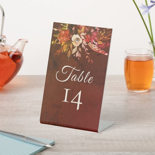 Elegante rustieke Herfst Bloemen Trouwtafel Nummer Reclamebord Met Voetstuk (Insitu)