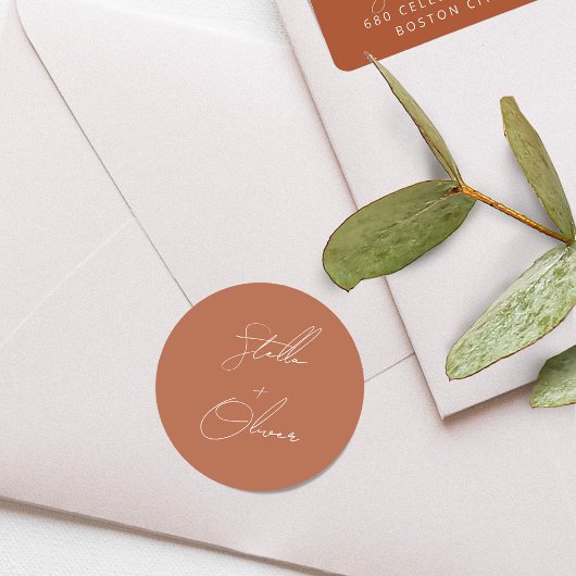 Elegante rustieke terracotta kalligrafie bruiloft ronde sticker