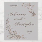 Elegante Rustieke Wilde Bloemen Script Zilver Wijn Etiket (Enkel label)