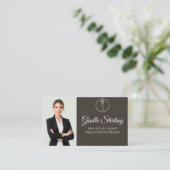 Elegante Sage Green Foto Makelaar QR Code Visitekaartje (Staand voorkant)