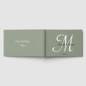 Elegante Sage Green Monogram Script Wedding Party Gastenboek (Volledig)