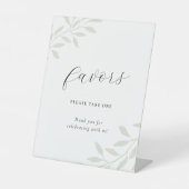 Elegante Sage Wedding Favoriet Reclamebord Met Voetstuk (Voorkant)