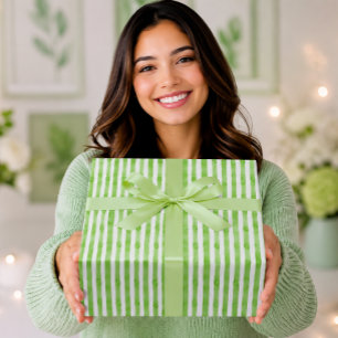 Elegante Saliegroene Aquarel Strepen Cadeaupapier