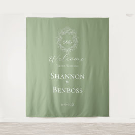 Elegante Saliegroene Bloemige Monogram Bruiloft We Wandkleed