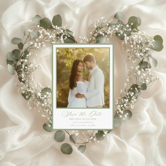 Elegante saliegroene botanische kam save the date