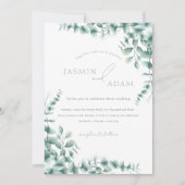 Elegante saliegroene eucalyptus-monogram bruiloft kaart (Voorkant)